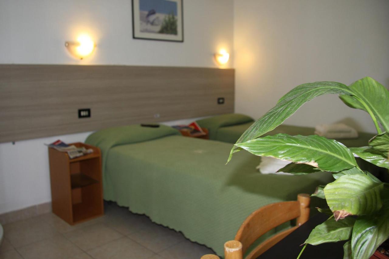 Hotel Adelchi Milano Exterior foto