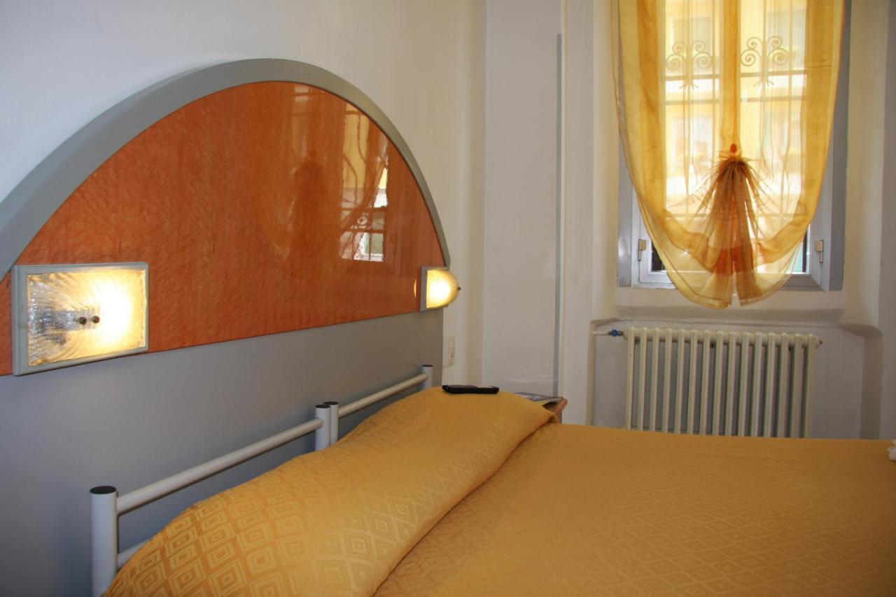 Hotel Adelchi Milano Exterior foto